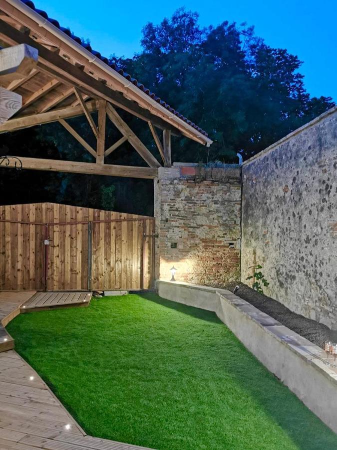 Gite Le Jardin Secret Et Gite Au Temps Suspendu Montpezat  ภายนอก รูปภาพ