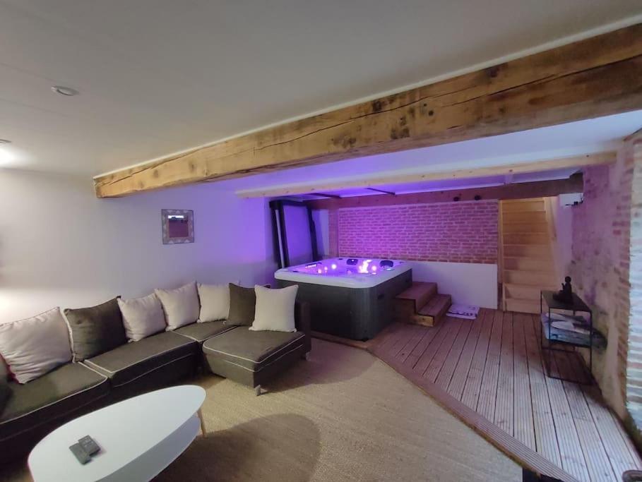 Gite Le Jardin Secret Et Gite Au Temps Suspendu Montpezat  ภายนอก รูปภาพ