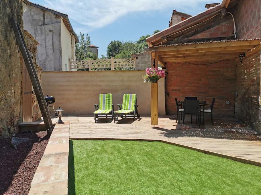 Gite Le Jardin Secret Et Gite Au Temps Suspendu Montpezat  ภายนอก รูปภาพ